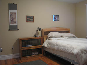 Forward green spare bedroom